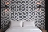 Hotel les Terres Blanches Hotels in Montesson