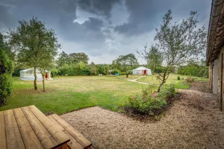 Le Village des Templiers Отели в г. Жизор