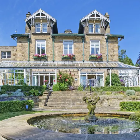 Fairfield House