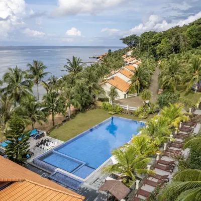 Sea Sense Resort Отели рядом с достопримечательностью «Пляж Онг-Ланг»