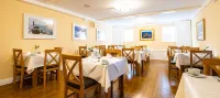 Almorah Hotel - Homestays