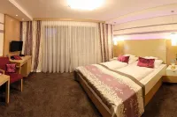 Hotel Lenauhof - Nur 3 Minuten Zur Rottal Terme -