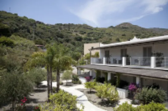 Hotel Mea - Aeolian Charme