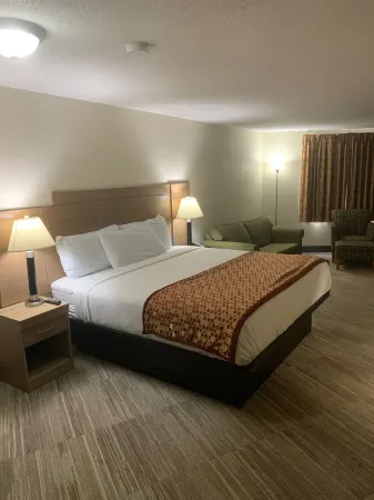 University Inn of Stevens Point