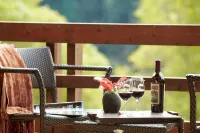 Tu Tu'Tun Lodge Hotels in Gold Beach