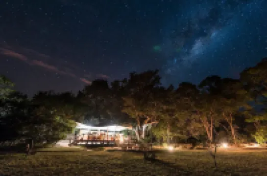 Mukambi Fig Tree Bush Camp – All Inclusive Hotels in 