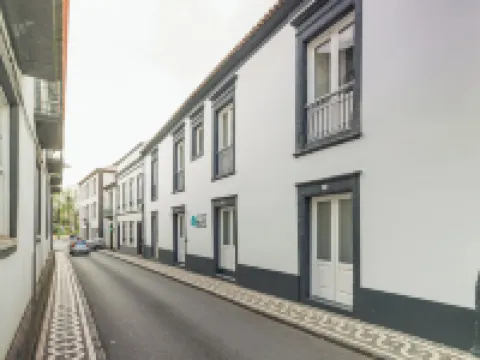 Island Bliss Hotels in Ponta Delgada