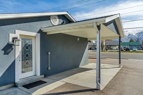 3 Bed 2 Bath King Beds With Smoker Grill