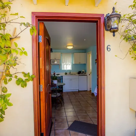 Leucadia Beach Inn