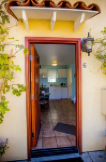 ลิวเคเดีย บีชอินน์