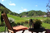 Villa Aina Boutique Hotel Hôtels à : Dobrisa Vas