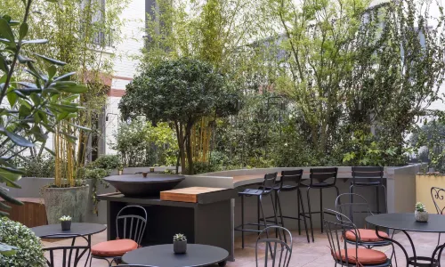 Victoria Palace Hotel