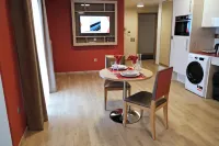 Zenao Montreuil Croix de Chavaux Hotels in 