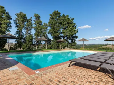 360 Degree View over the Tuscan Hills