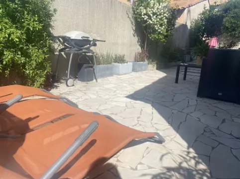 House 130 metres from the sea