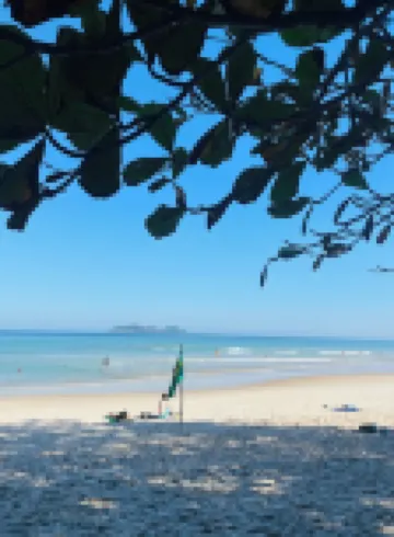 Suites Casa Azul-Vila do Abraão- Conforto, Limpeza, ótima localização