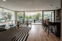 Edificio Home Hotels in Las Condes