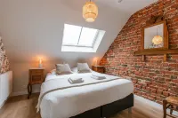 Huswell - Authentic Holiday Home in the Countryside Hotels in Beernem