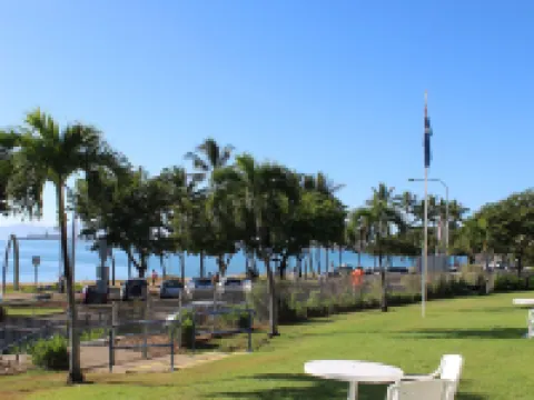 QCWA Kissing Point Units Hotels in North Ward