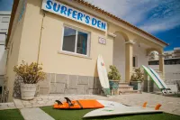 Surfer's Den Ericeira Hôtels à : Encarnação