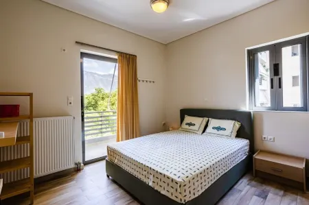 Kalamata's Spacious Getaway-Taygetos Amazing View