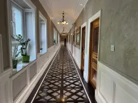 Officer's Yacht Club Resort & Spa - 民泊