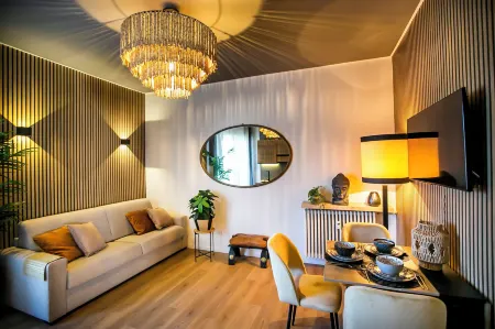 10Floor Private Parking