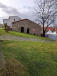 Refúgio da Serra Hotels near Igreja de Santiago e Pante?o dos Cabrais