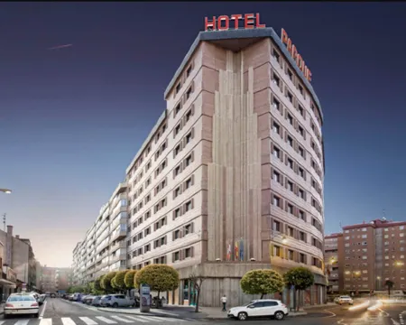 Hotel Zentral Parque Hotels in Campina del Pisuerga