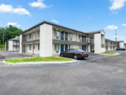 Southern Suites Kennesaw Hotels in Kennesaw