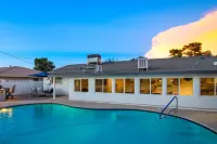 沙漠綠洲度假屋 泳池 水療 小屋