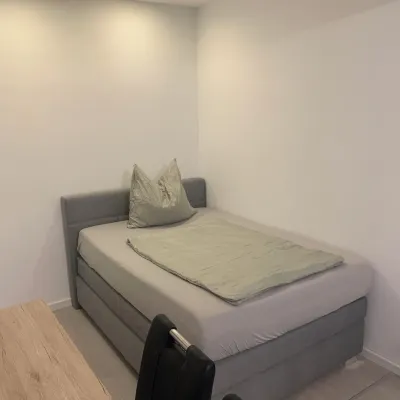 أبارتميناتس ميتي ميسي أوند تزنتروم Hotels near سودشتات