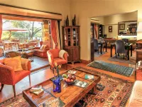 Riverside Guest Lodge Hotels in Oudtshoorn
