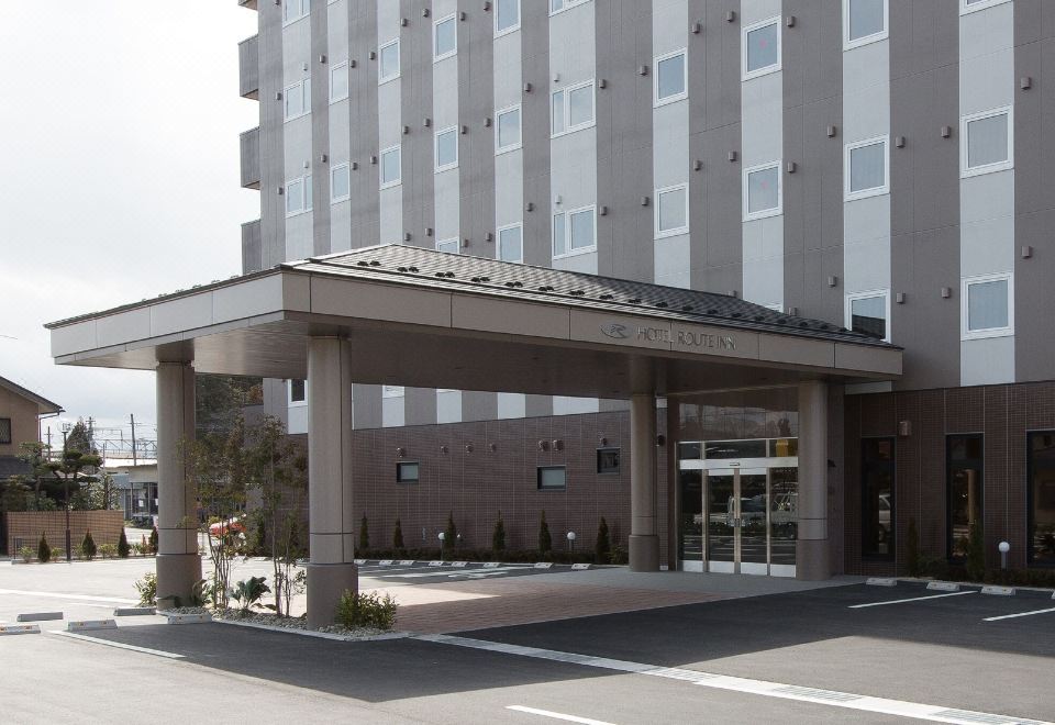 5. 호텔 루트 인 ..