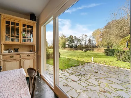 Holiday Home Het Zuidgoed with Garden