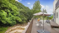 Gapyeong Gamseong216 Poolvilla Pension
