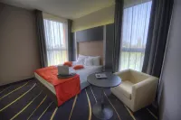 Best Western Plus Lakeside Hotel - พร้อมWifi