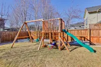 Large Modern 6 Bedroom Farmhouse with Custom Theat