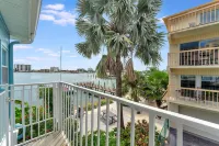 The Seashell Suites - Sea View