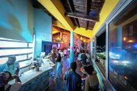 Viajero San Andres Hostel - bar