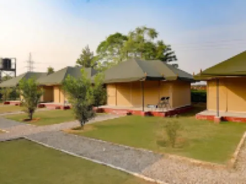 Delta 105 - A Military Themed Adventure Park Hotels in Manesar