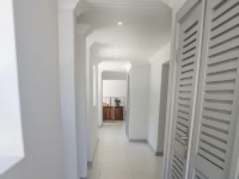 Serenity Ocean Lodge โรงแรมในจอร์จ