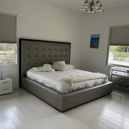 3-bedroom in Davie . WiFi, AC. Pool ,near to Sawgrass Mall, Hard Rock ,F Garden,