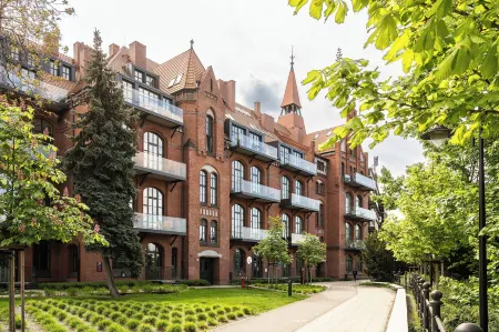 RentPlanet - Bulwar Staromiejski Отели рядом с достопримечательностью «University of Wrocław»