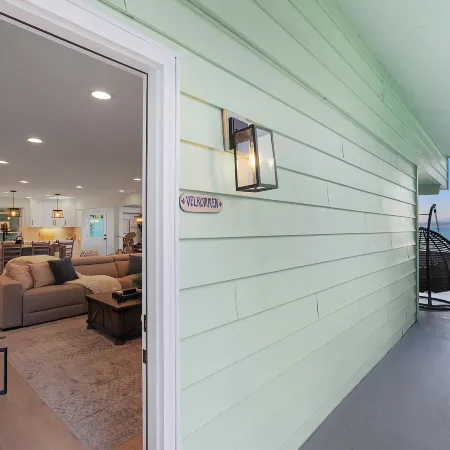 Views, Seclusion, Cozy Island Comfort