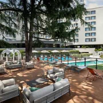 Sheraton Milan San Siro Hotels near Bisceglie Station