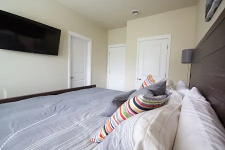 Fantastic home near Nike, Intel and shopping