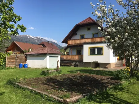 Gemütliches Ferienhaus im Herzen der Alpen
