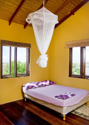 The treehouse cabin Hotels in 