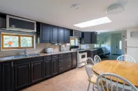 Port Franks 2 Bedroom Cottage With Double Wide Lot